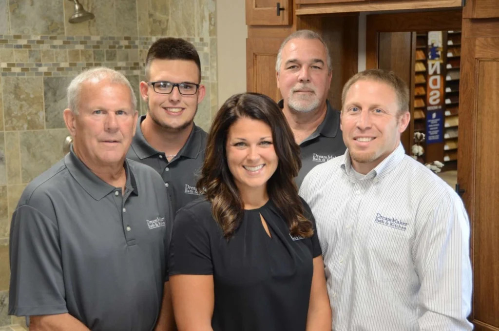 "benefits of starting a DreamMaker franchise"